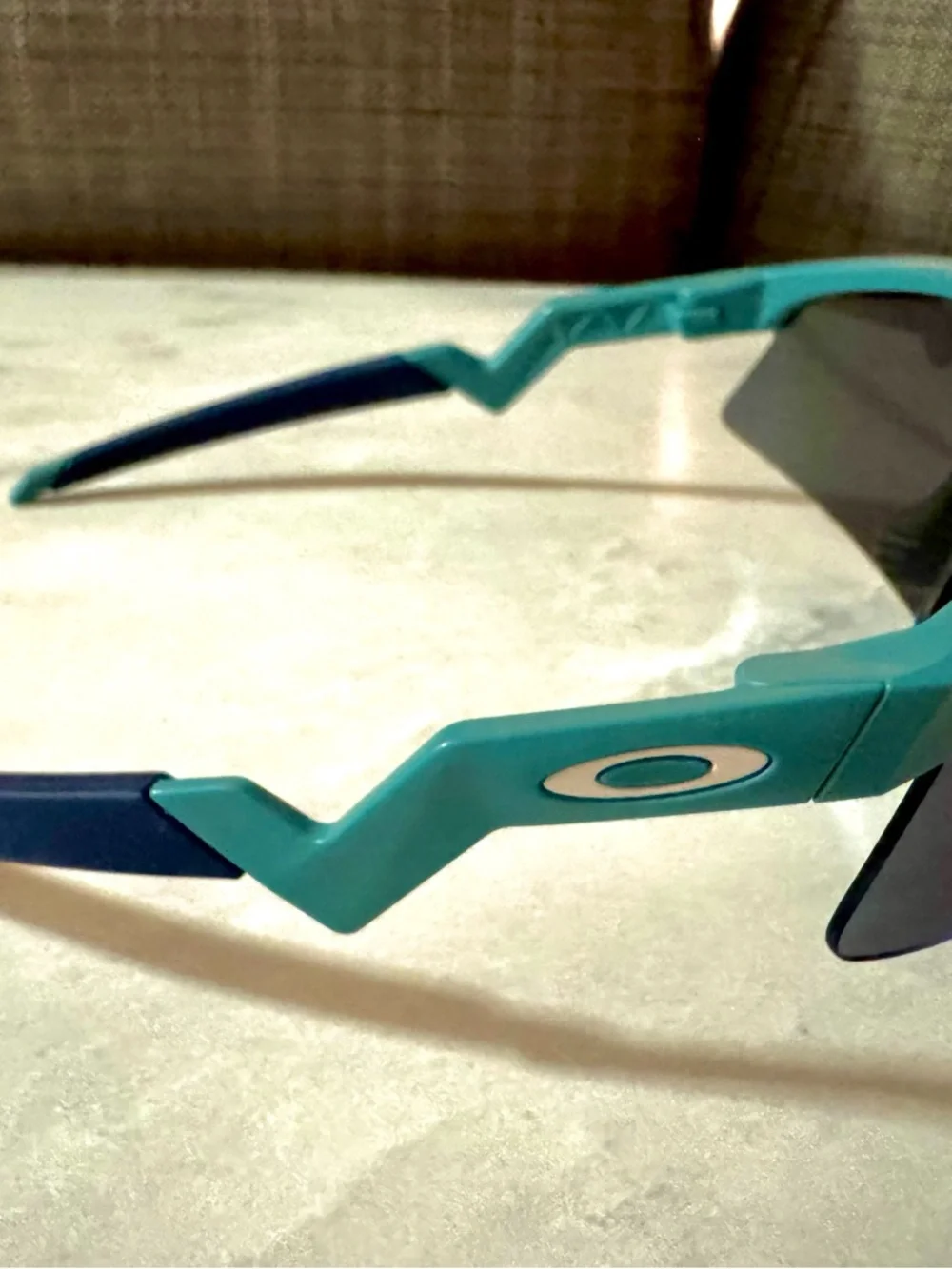 Oakley Resistor Sweep Kids Sunglasses,